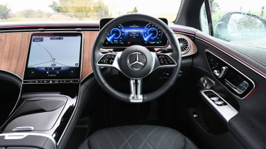 Mercedes EQE - interior